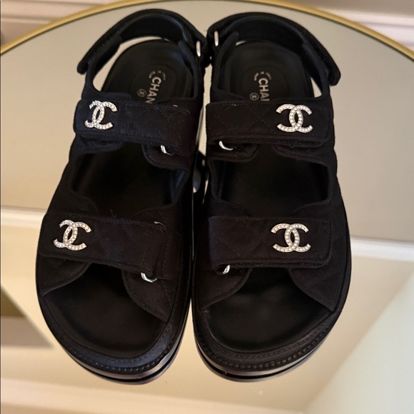 Chanel Dad sandals CC brooch crystal logo size 37 - Picture 14 of 17